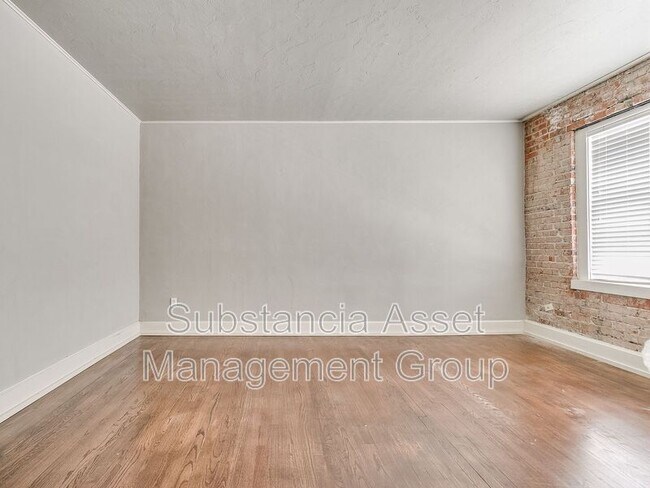 Building Photo - 429 NW 11th St