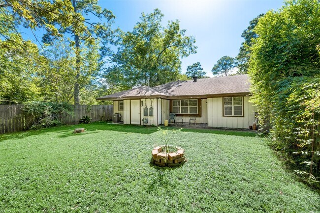 Building Photo - 1522 Baggett Ln