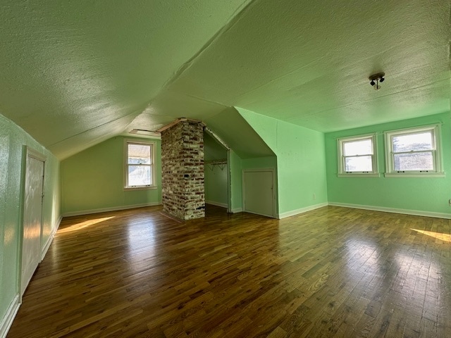 Building Photo - 4703 N Cedar St
