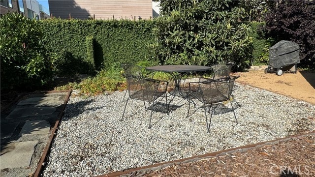 Building Photo - 2117 Colby Ave