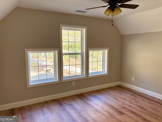 Building Photo - 114 Hidden Springs Way