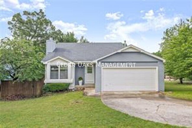 Primary Photo - 1137 E Township St