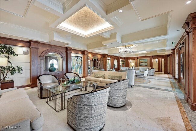 Building Photo - 455 Cove Tower Dr