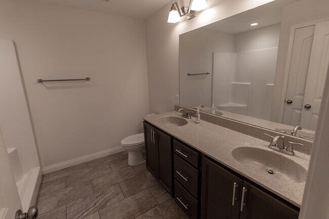 Building Photo - 2807 Amberwood court