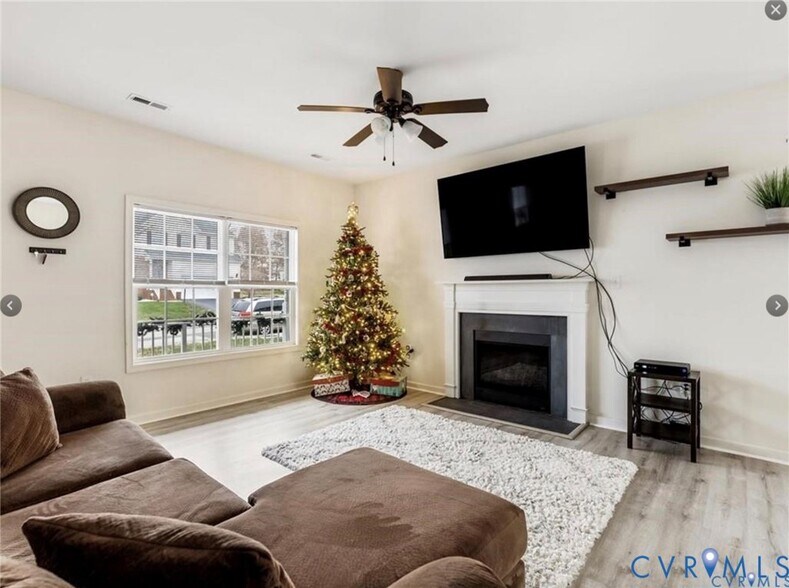 Building Photo - 13542 Green Spire Ct