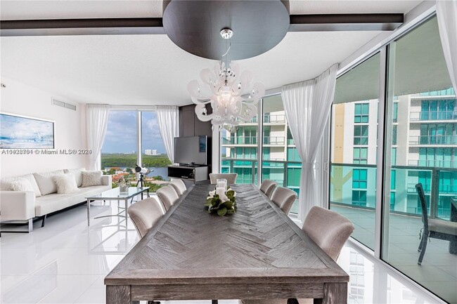 Building Photo - 250 Sunny Isles Blvd