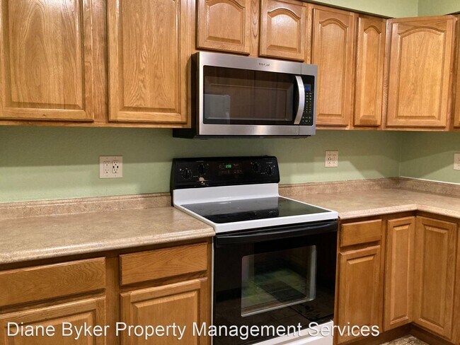 Building Photo - 3 br, 2.5 bath House - 7782 Boundary Avenue