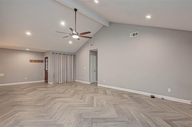 Building Photo - 11627 Briar Rose Dr