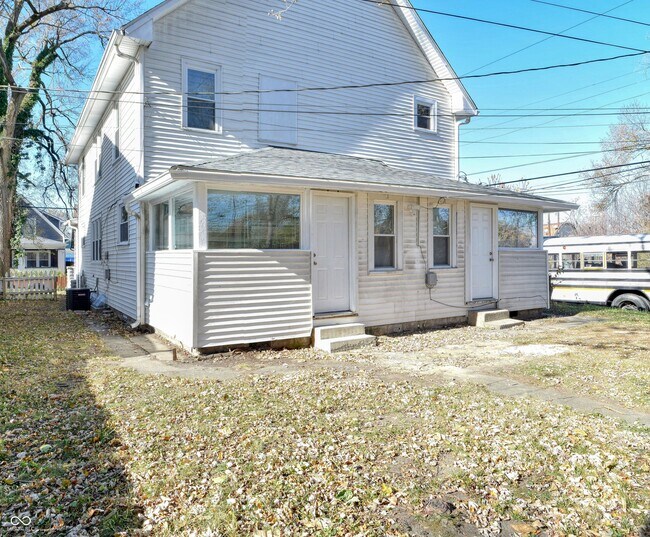 Building Photo - 1247 Wright St