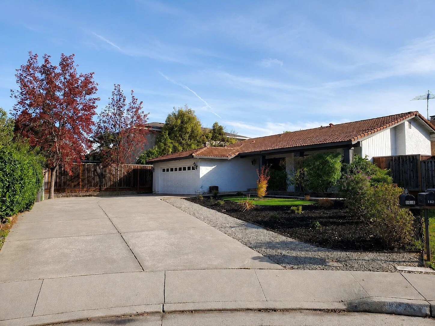 Building Photo - 1626 Canna Ln