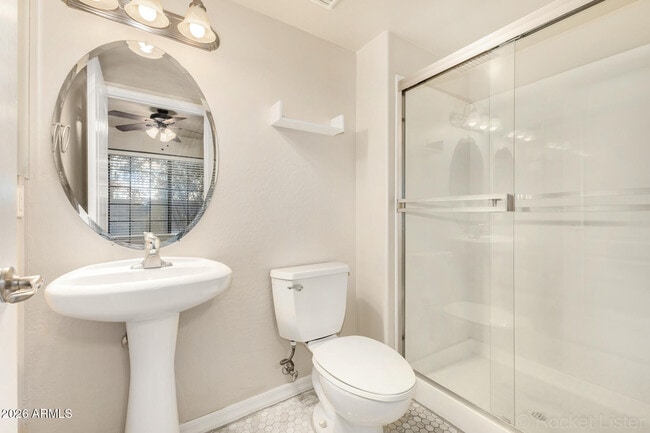 Building Photo - 3426 E Avalon Dr