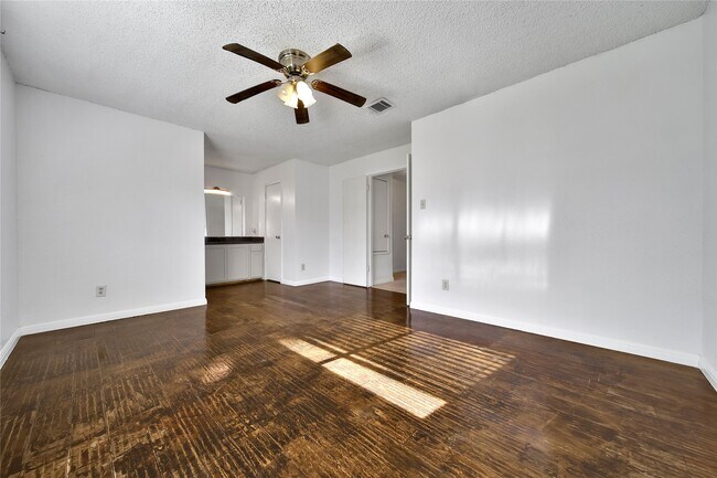 Building Photo - 21311 Park Rock Ln