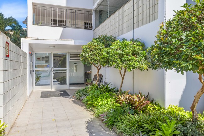 Building Photo - 2542 Date St