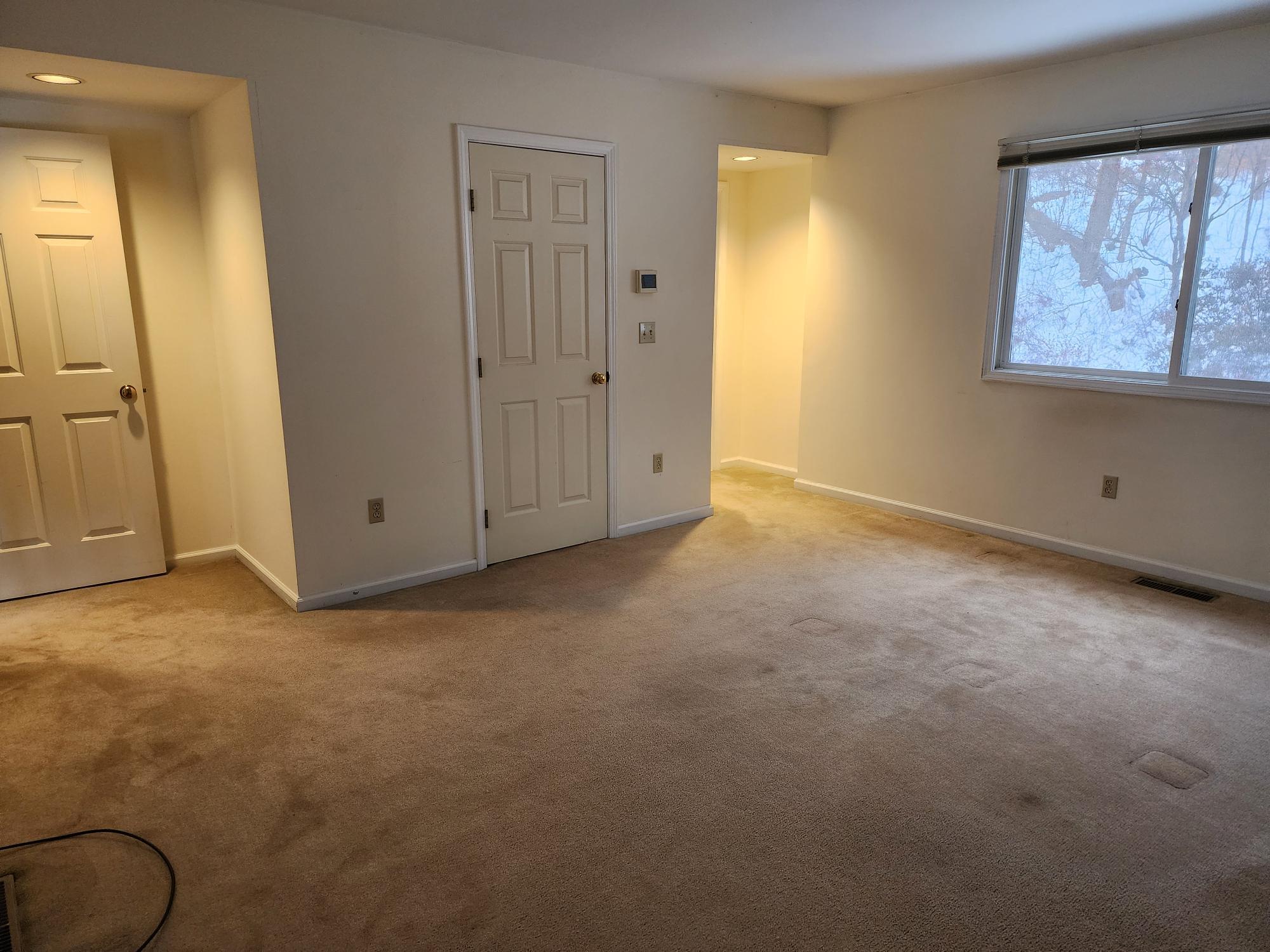 Building Photo - 41 Ledgewood Dr