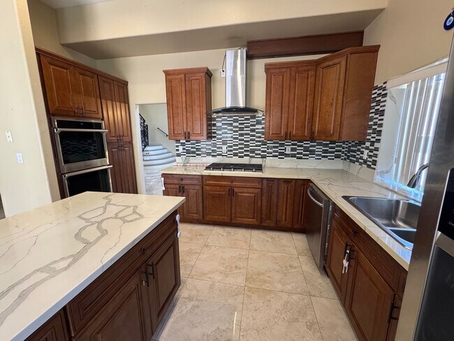Building Photo - 3450 Rancho Diego Cir