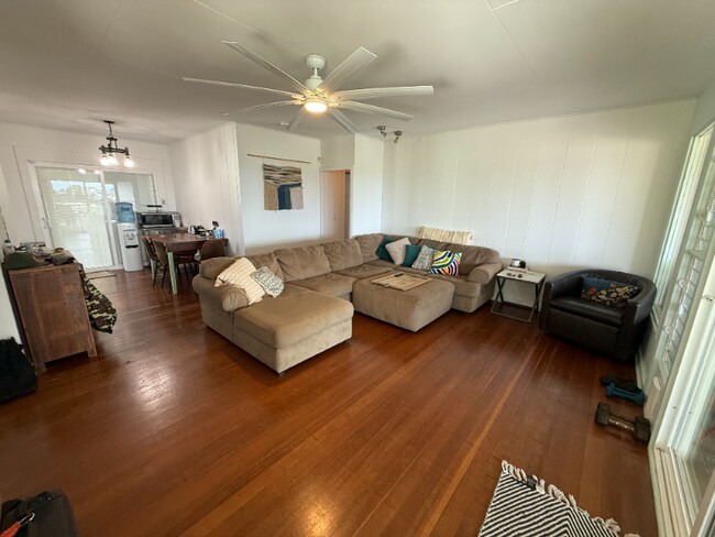 Building Photo - 3836 Pukalani Pl