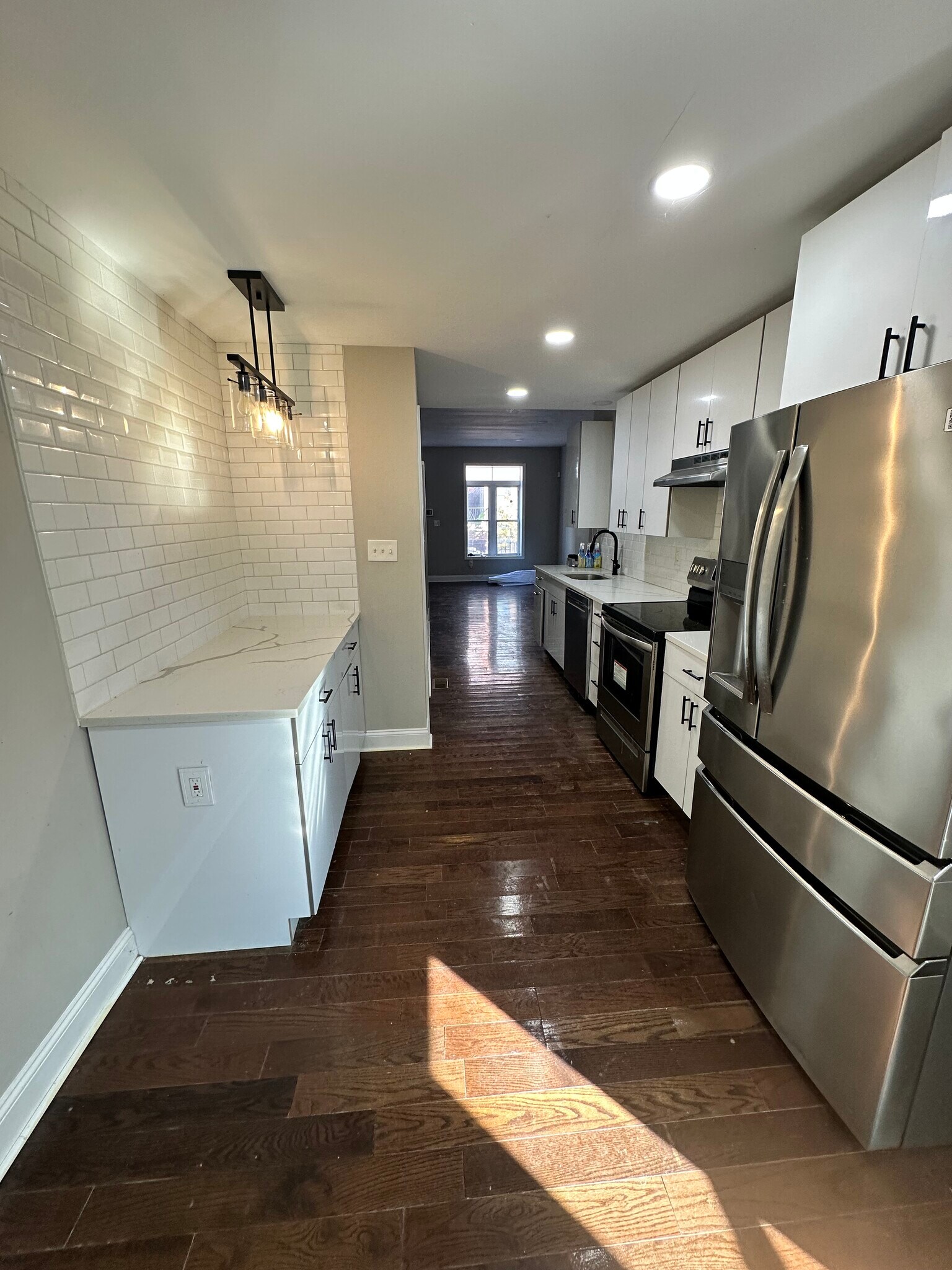 Building Photo - 2544 Turner St