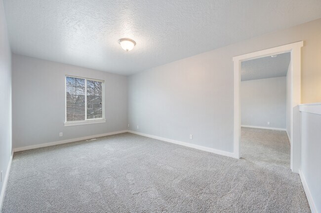 Building Photo - 5919 S Harrington Way