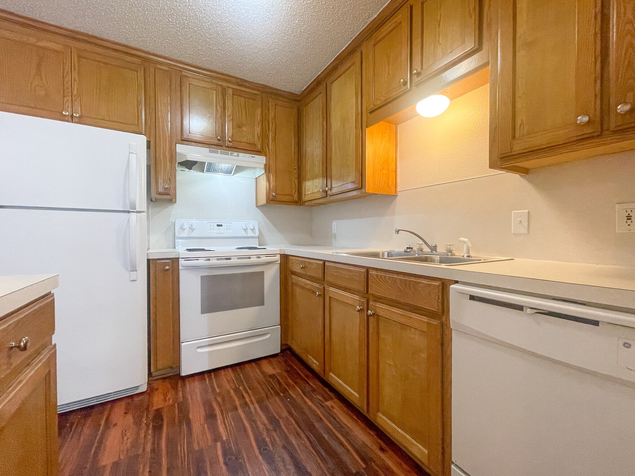 Building Photo - 255 Betty Jane Ln