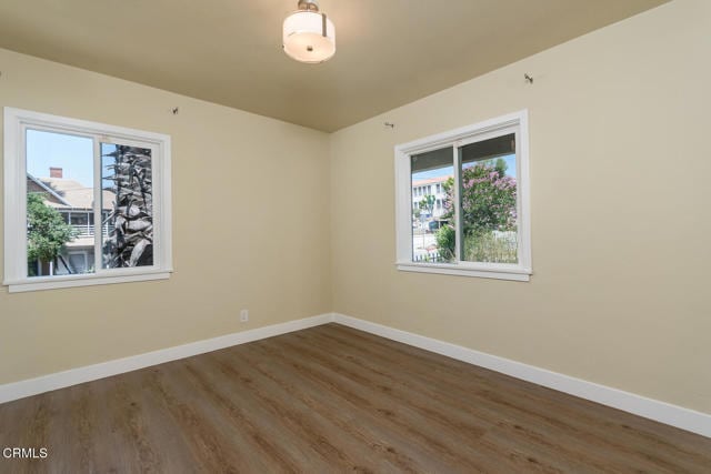 Building Photo - 1460 N Marengo Ave