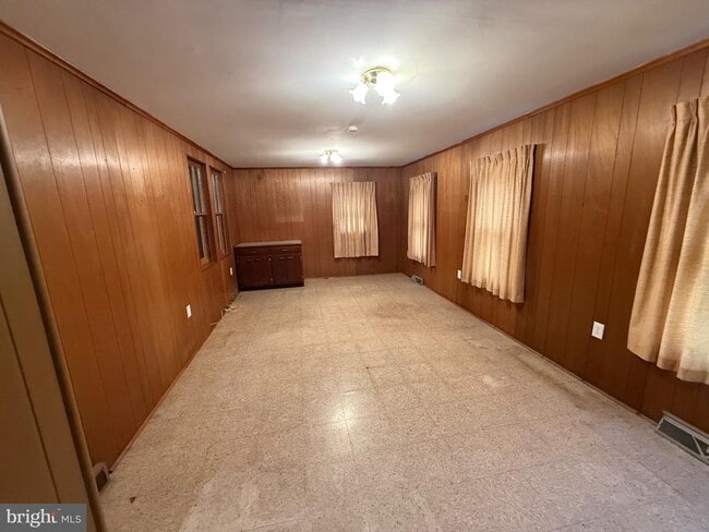 Building Photo - 228 Opequon Ave