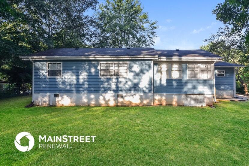 Building Photo - 295 Highland Cir