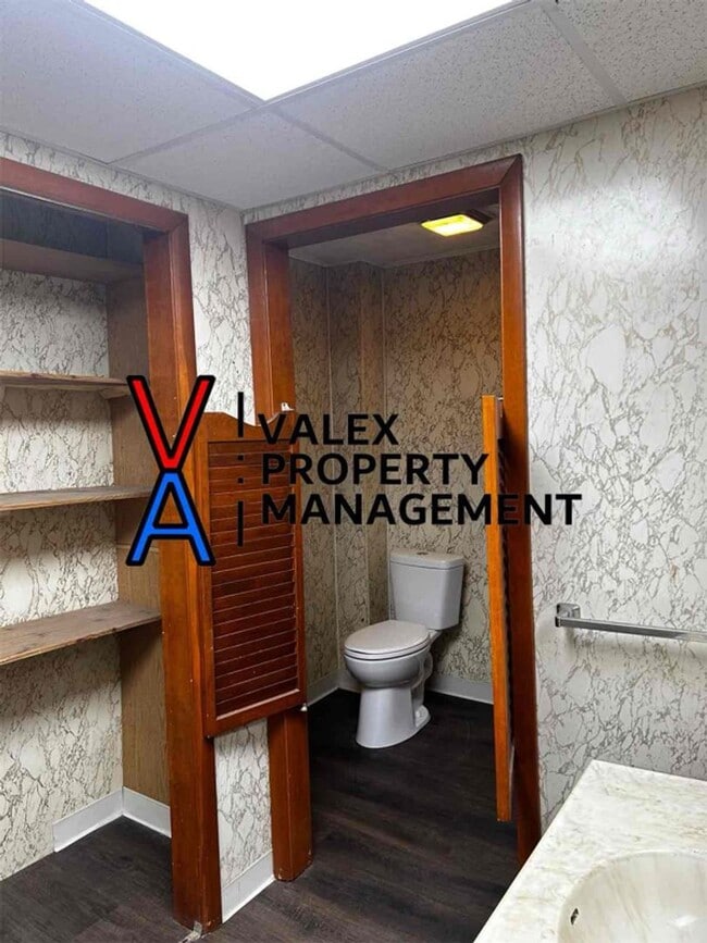 Building Photo - 344-346 Main Street