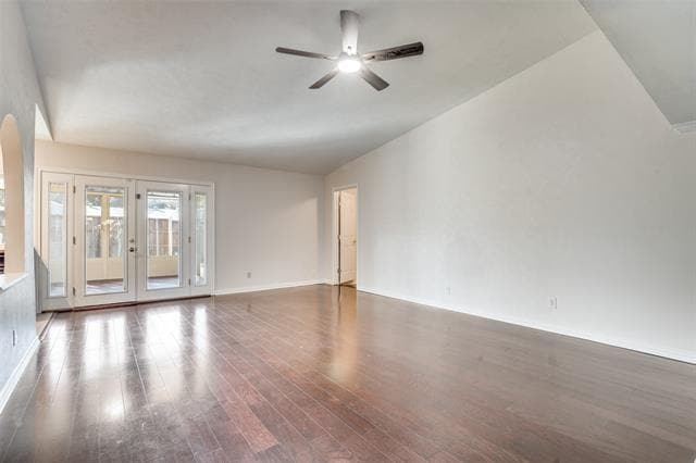 Building Photo - 5602 Magnolia Ln