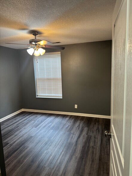 Guest bedroom - 5983 Boulder Vw