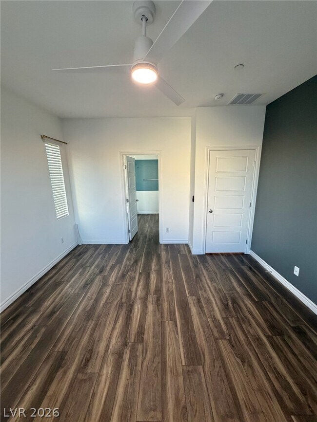 Building Photo - 20 Barbara Ln