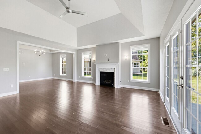 Building Photo - 8017 Pleasant Dr