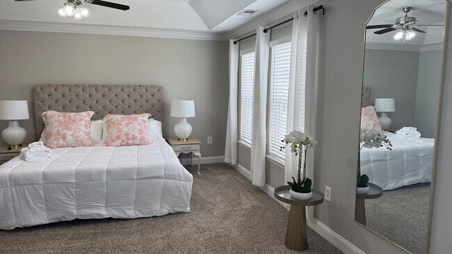 Building Photo - 135 Growden Ln