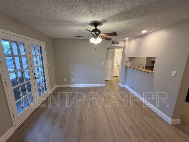 Building Photo - 4645 Cason Cove Dr