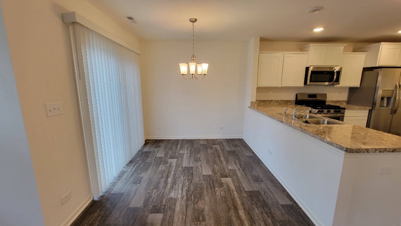Building Photo - 162 Goldenrod Dr