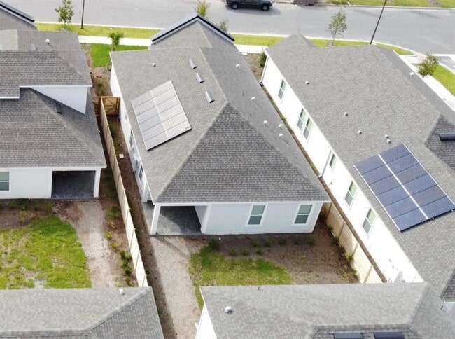 Building Photo - 6399 Trailblaze Bnd