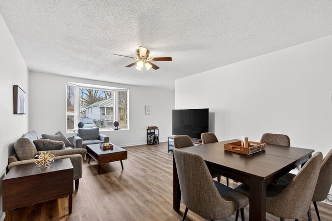 Building Photo - 146 W Felton Ave