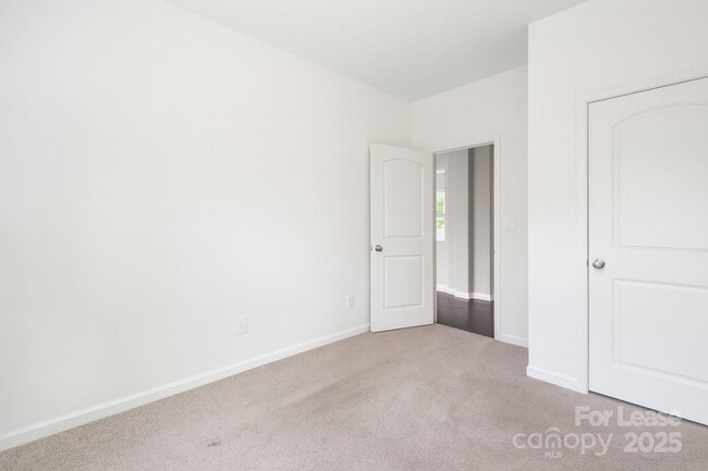 Building Photo - 2169 Grist Mill Dr SW