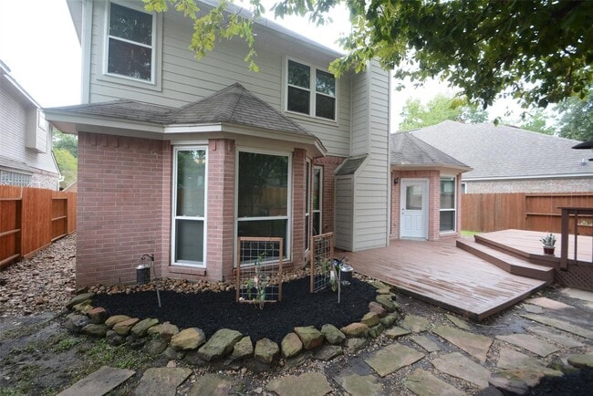 Building Photo - 5327 Willow Knoll Ct