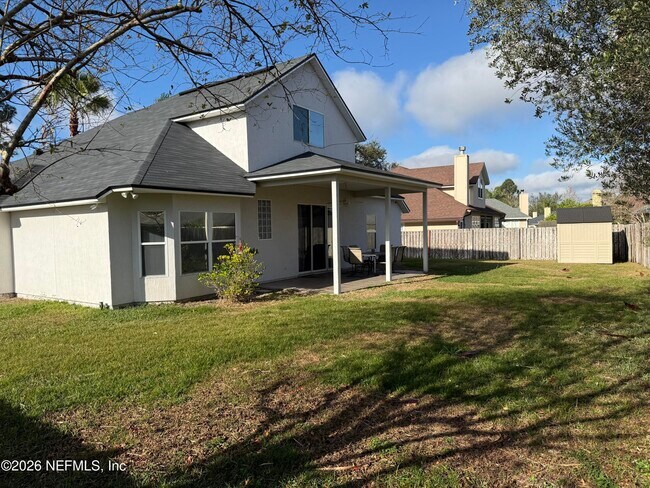 Building Photo - 12205 Madison Creek Dr