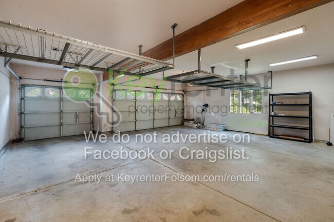 Building Photo - 124 Tomlinson Dr