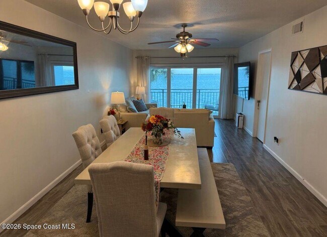 Building Photo - 3901 Dixie Hwy NE