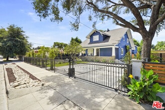 Building Photo - 755 Garfield Ave