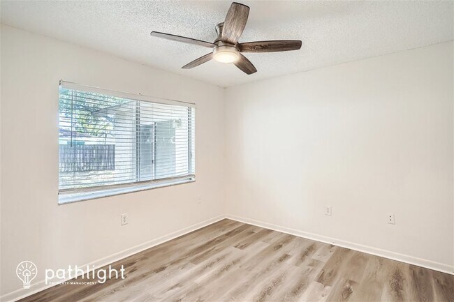 Building Photo - 6924 68th Ave N, Pinellas Park, FL, 33781