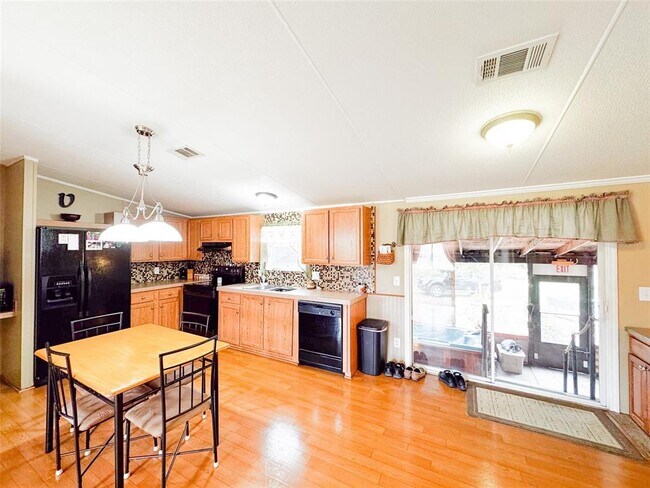 Building Photo - 3430 Morningside Dr