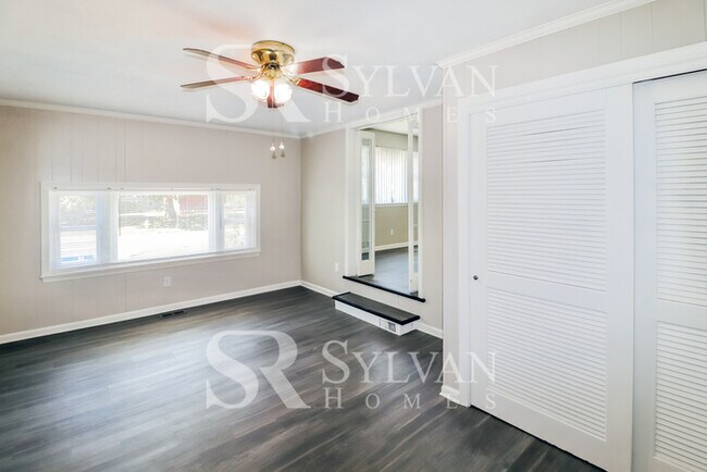 Building Photo - At Last, This Is What You Have Been Searching For!