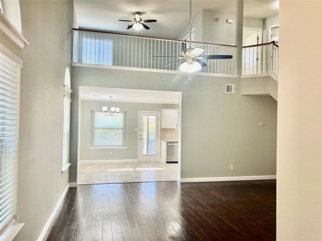 Building Photo - 10516 Dunham Forest Rd