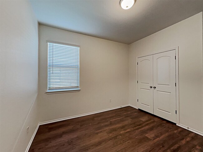 Building Photo - 18057 Atwood Mill Dr