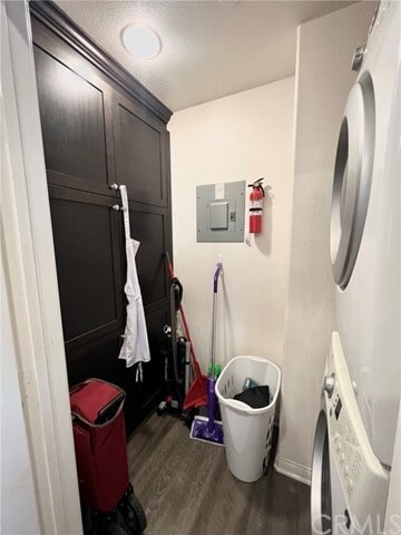 Building Photo - 16081 Gables Loop