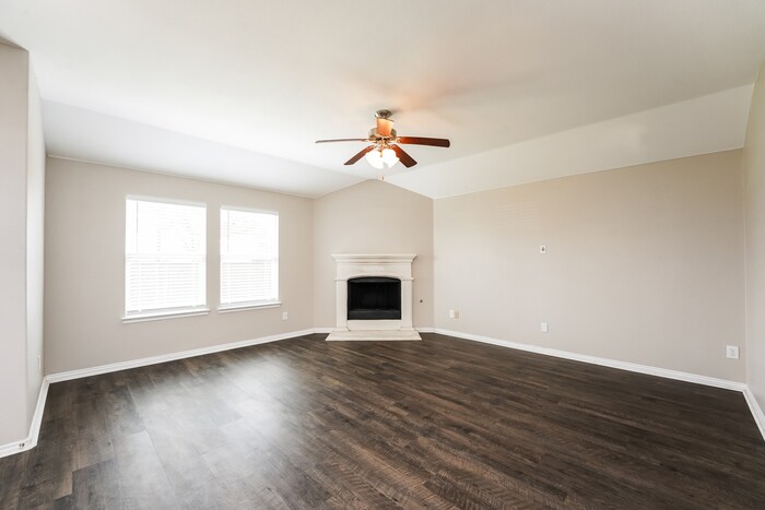 Building Photo - 1302 Havenrock Dr