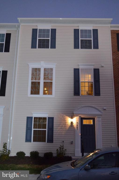 Building Photo - 9447 Paragon Ct